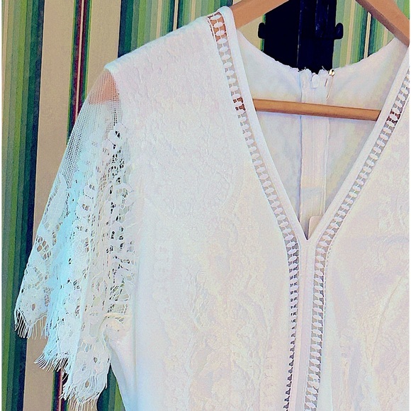 White Lace Lady Dress Lace Sleeves Eyelash Fringe V Neck Feminine Dress SET of 2 - Picture 5 of 16